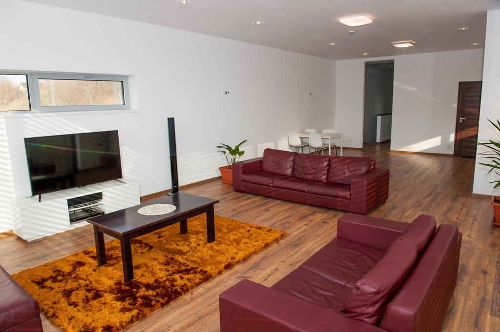 Villa Ladoven Luxusny Apartman 124M2 Martin Exterior foto